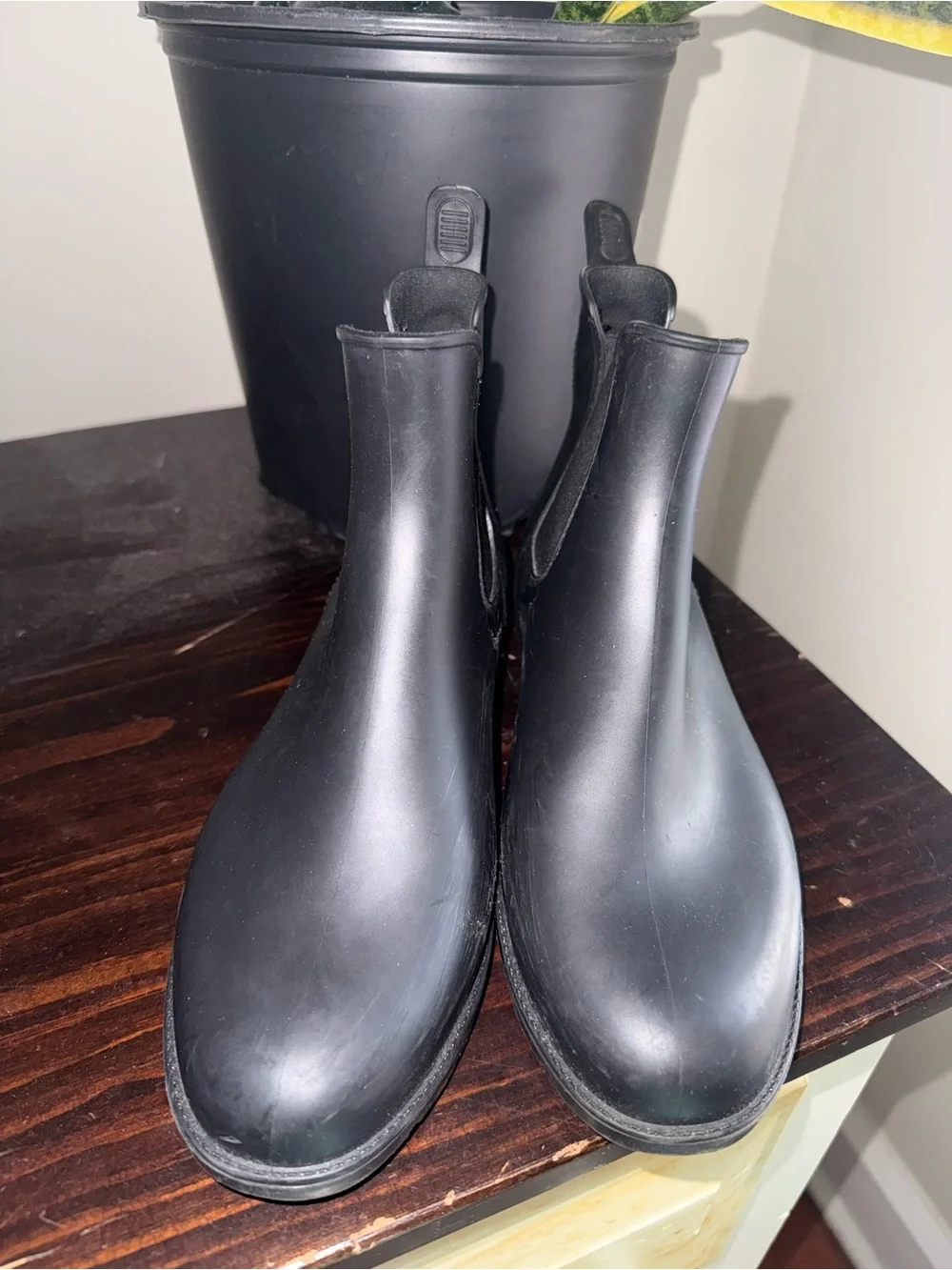 Matte Black Chelsea Rain Boots